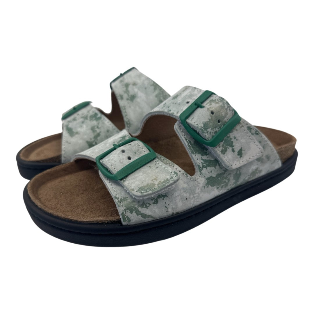 Bio Chinelo 36.049 — Verde. Acabamento Carrara — vista em perspetiva