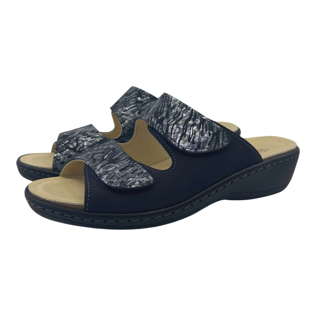 Chinelo Belvida 42.202, cor azul-marinho, par em perspetiva.