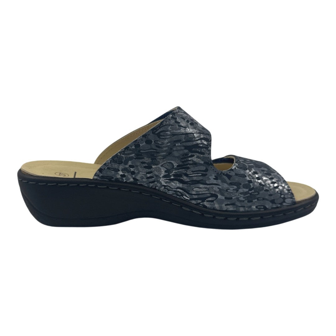 Chinelo Belvida 42.202, cor azul-marinho, vista lateral interior.