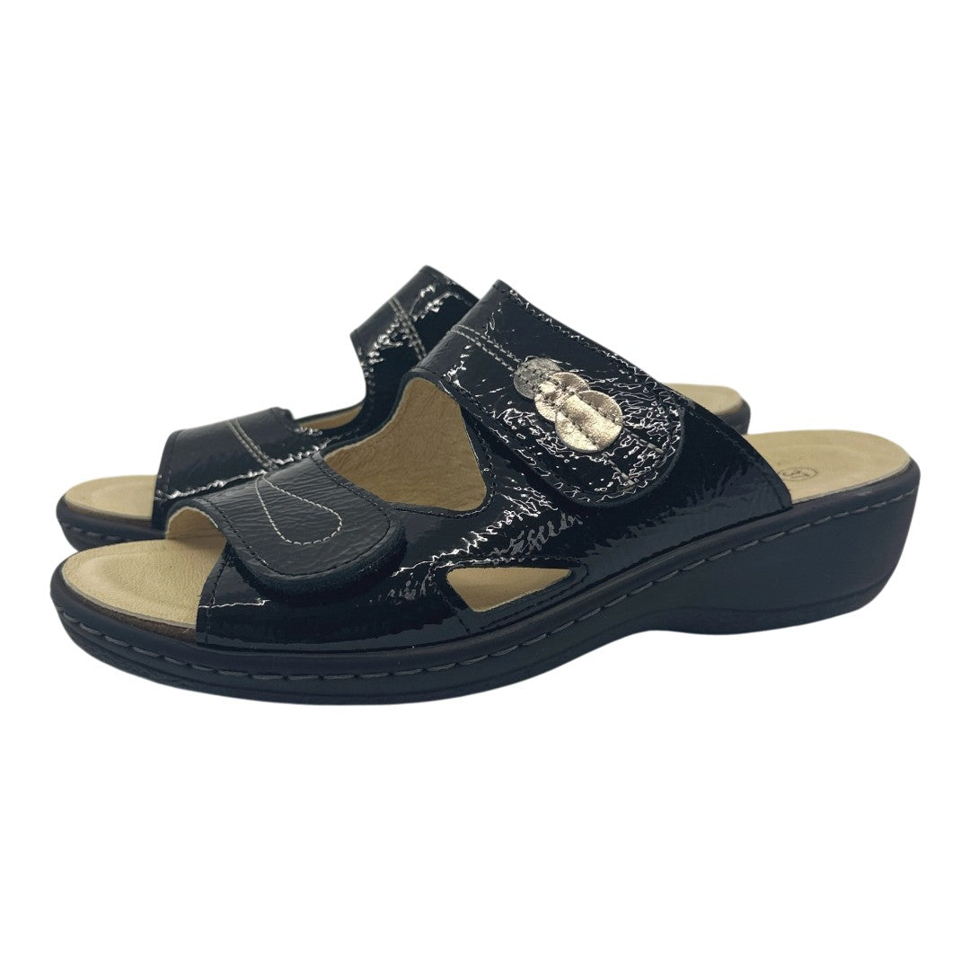 Ana Chinelo 42.452 — Preto — vista em perspetiva