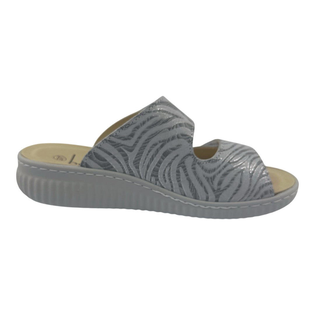 Chinelo Belvida 47.202, cor pérola, vista lateral interior.
