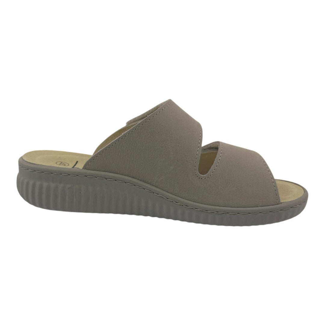 Chinelo Belvida 47.412, cor bege, vista lateral interior.