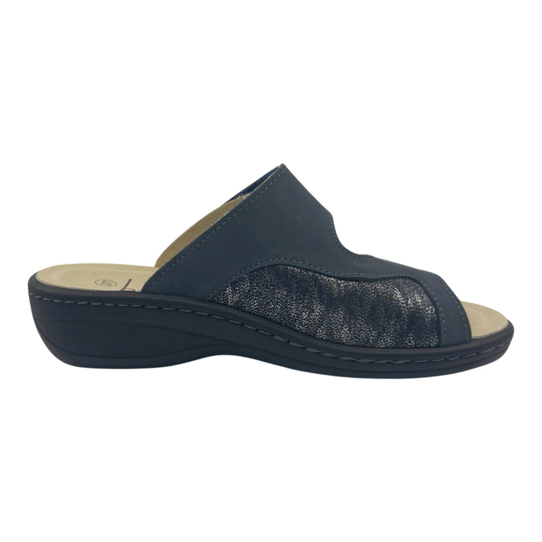 Chinelo Belvida 10.302, cor azul denim, vista do lado oposto.
