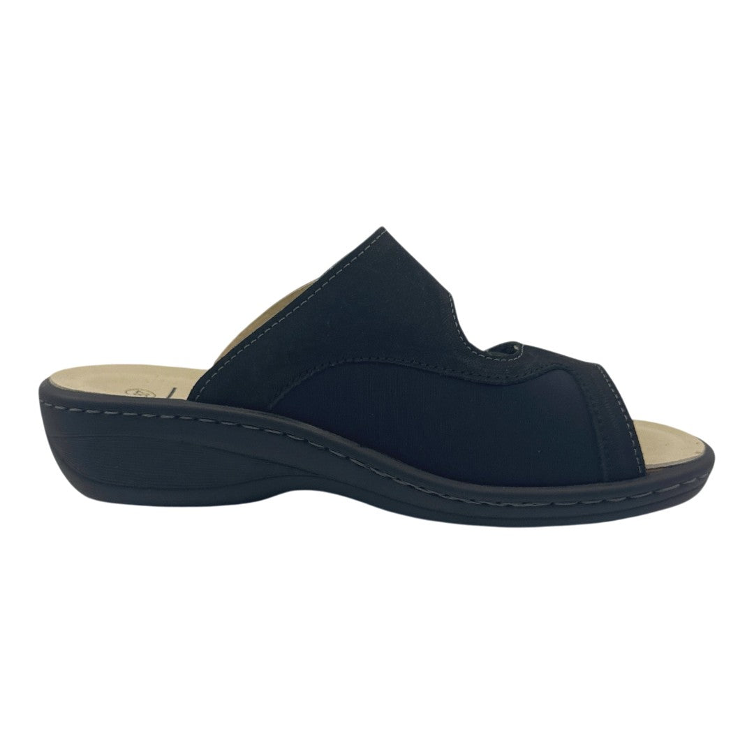 Chinelo Belvida 10.304, cor preto, vista do lado oposto.