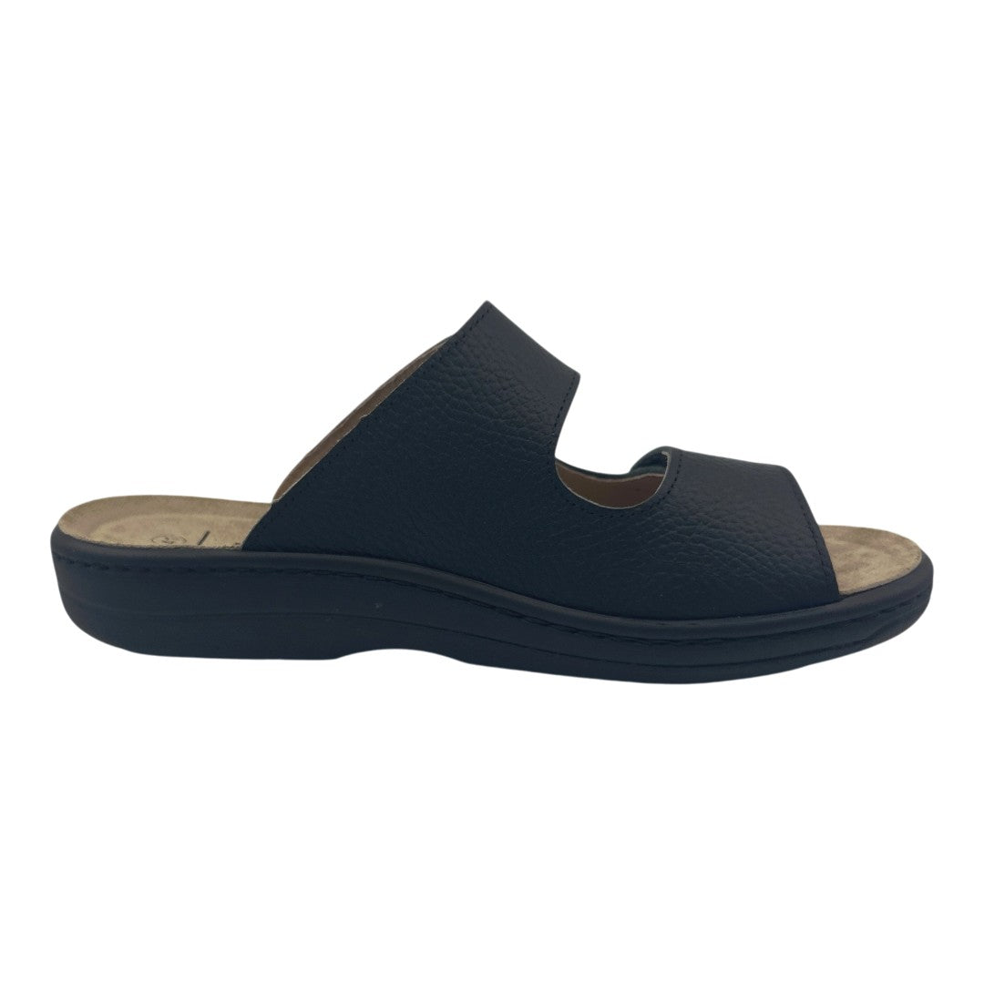 Chinelo Belvida 22.126, cor preto, vista do lado oposto.