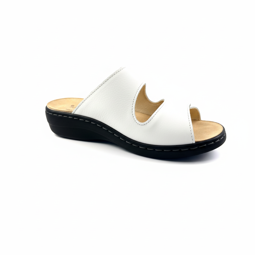 Chinelo Belvida 48.052 branco vista lateral